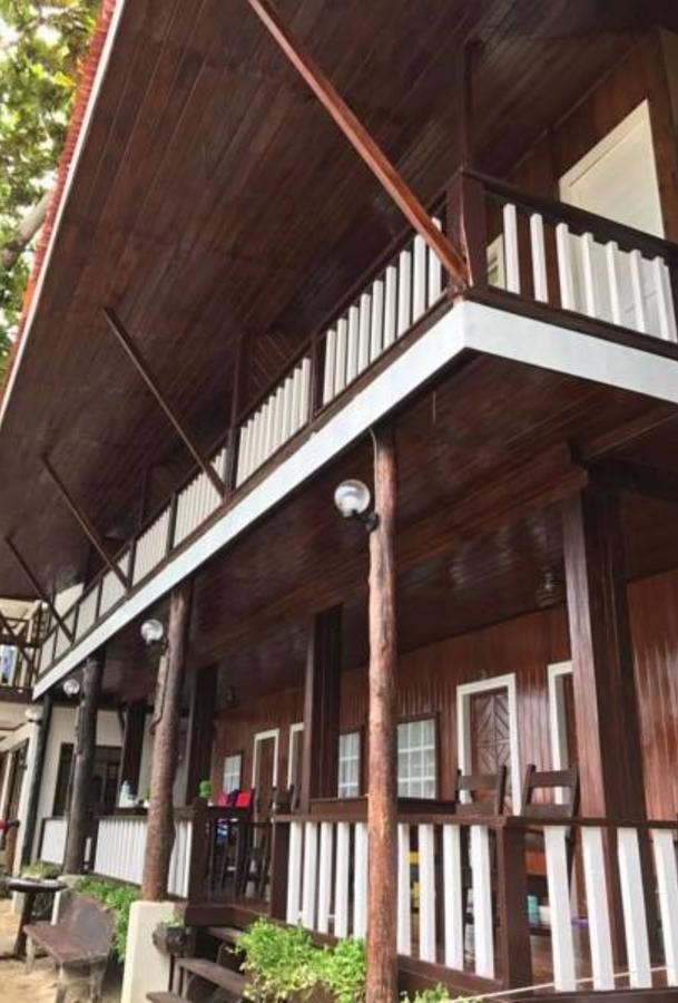 Ricos Beach Cottages 爱妮岛 外观 照片